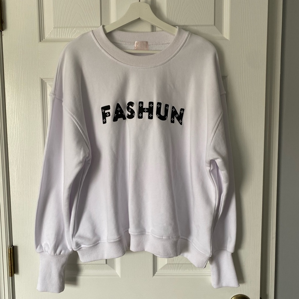 White Fox X Sarah’s Day Do You Even Fashun?